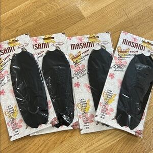 Anti slip antibacterial socks